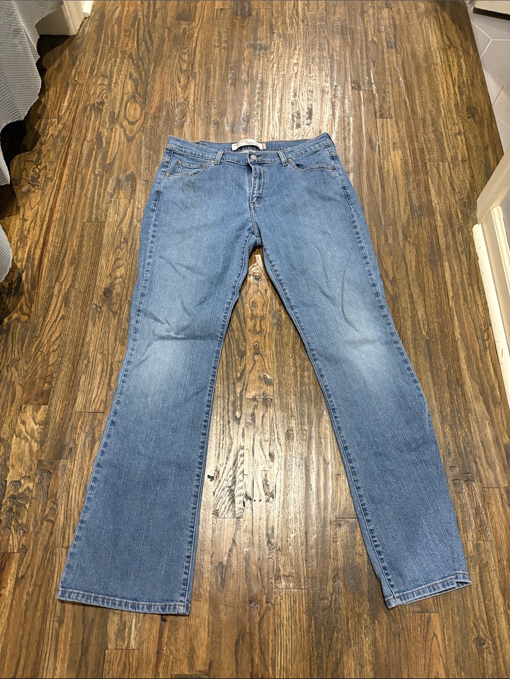 Levi's Light Blue slight Flare Jeans - Women's Wide Long Leg 34x32